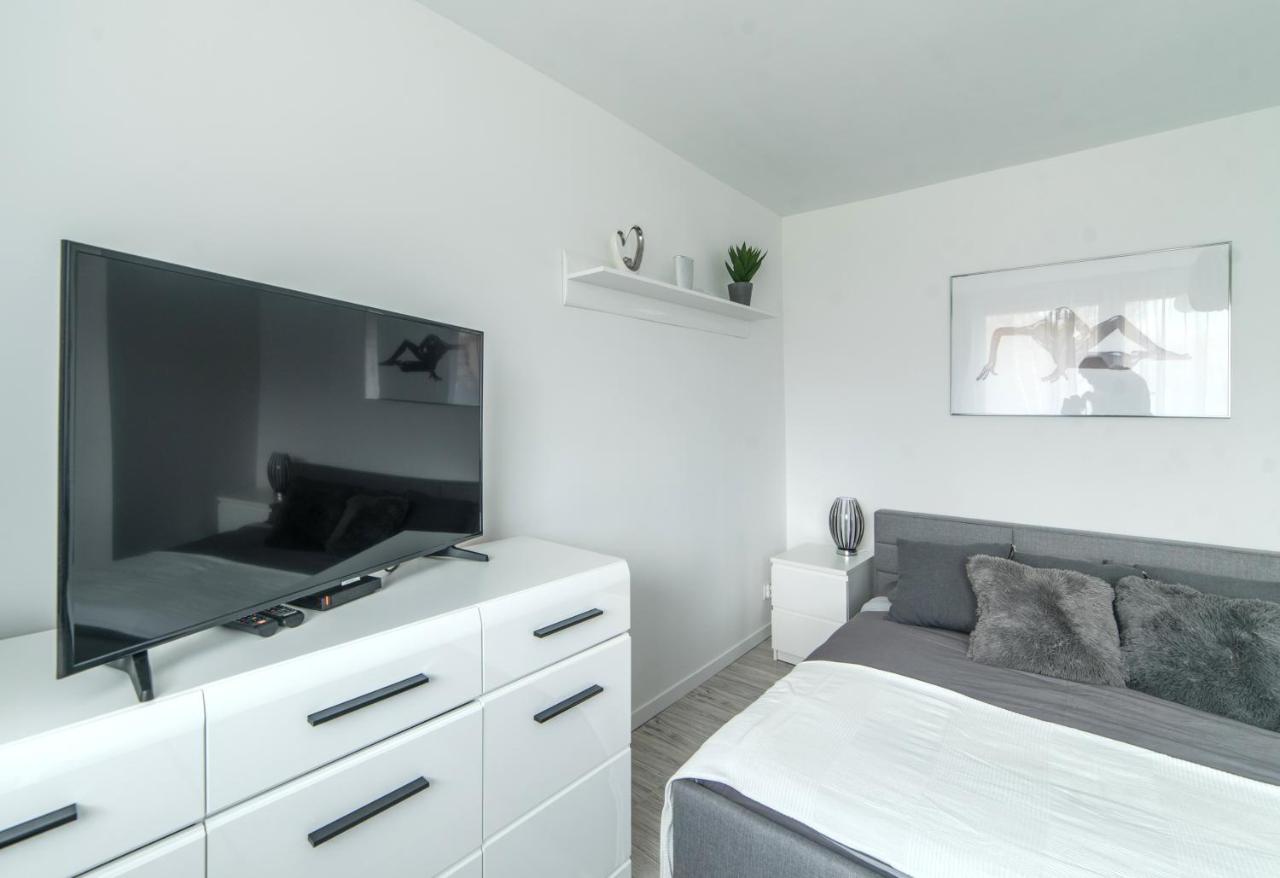 Apartment Lesi *
